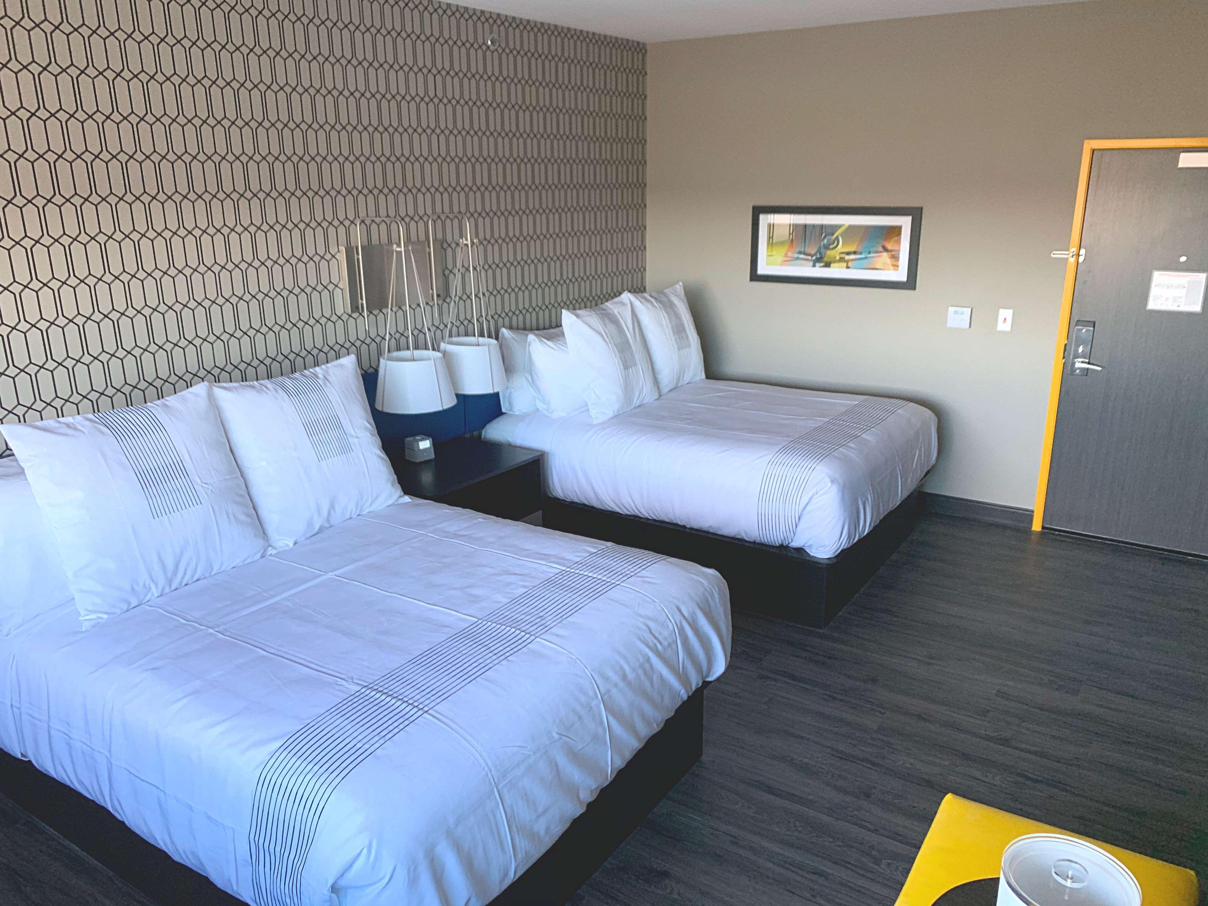 Glo Best Western Dawley Farms In סו פולס מראה חיצוני תמונה