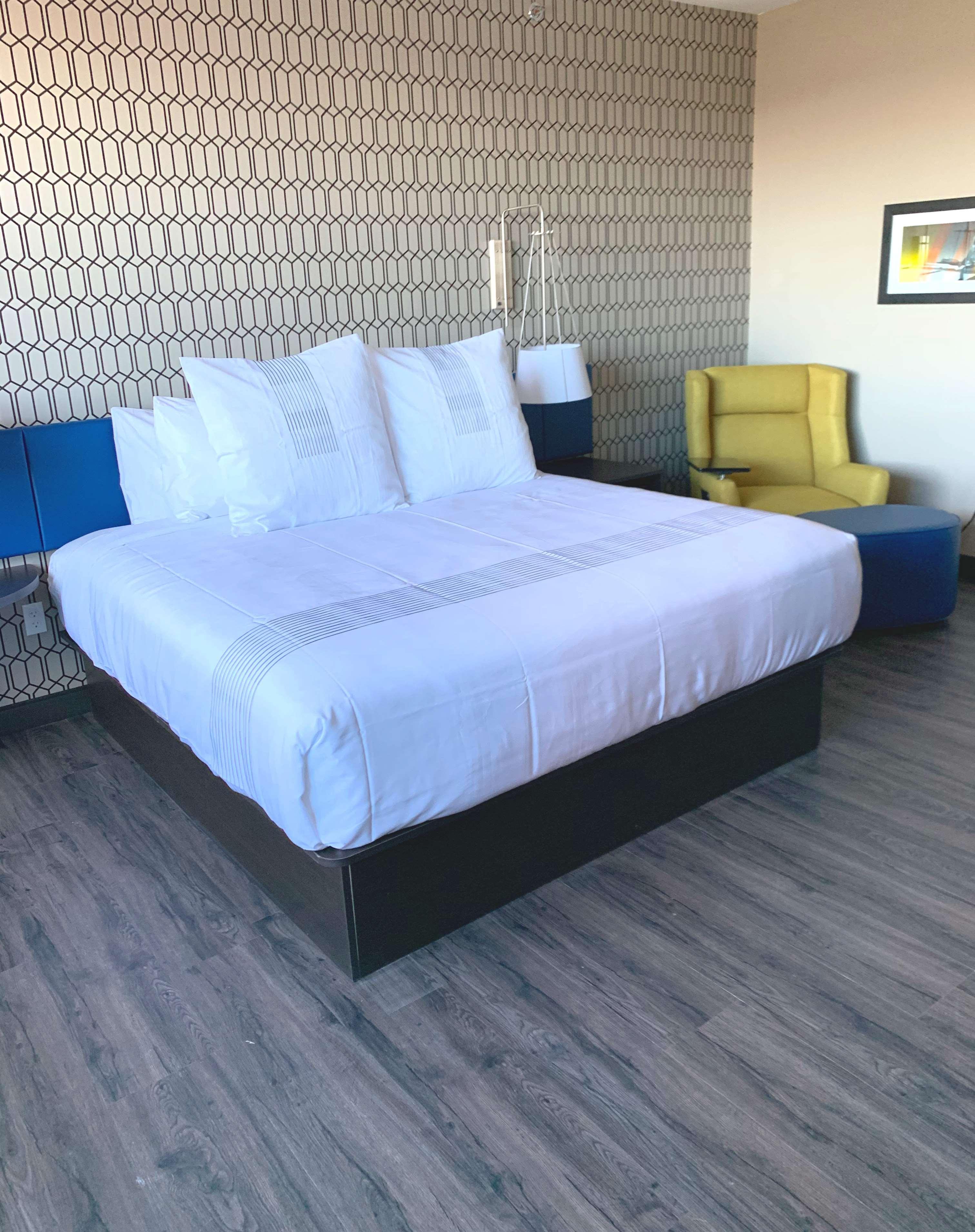 Glo Best Western Dawley Farms In סו פולס מראה חיצוני תמונה